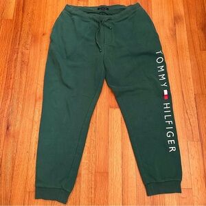 Tommy Logo Sweatpant size M Green #